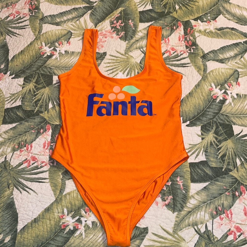 Fanta swimsuit